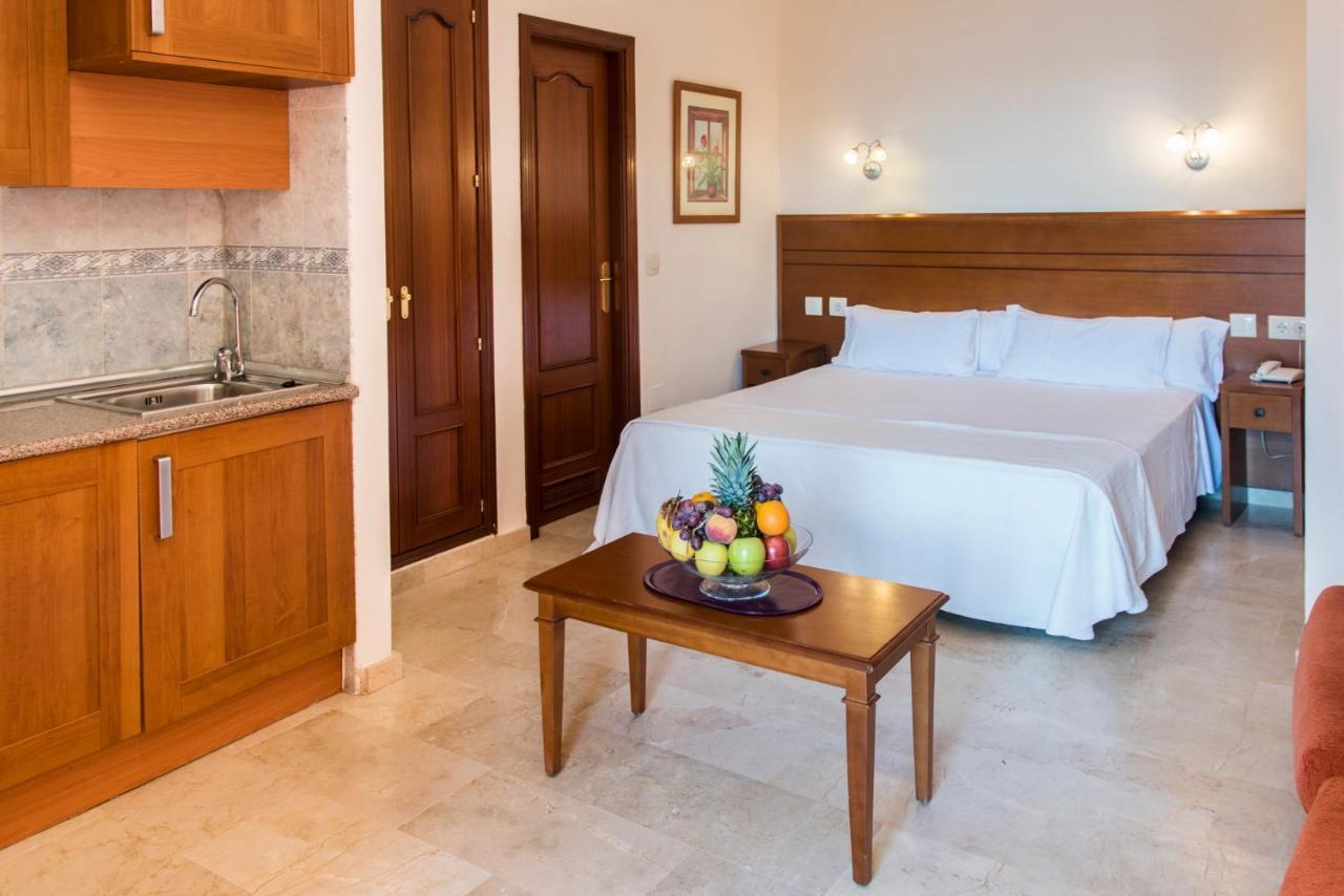 Apartamentos Don Juan Manilva Exterior photo